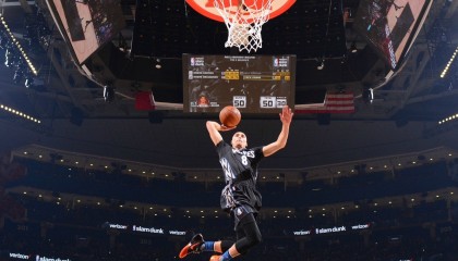 开云体育h5-热火老将亲自担任投篮教练提升后卫稳定性，nba热火教练