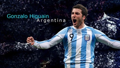 开云体育下载-世界杯激情逐鹿：点燃全球的足球盛宴，世界杯足球精彩集锦